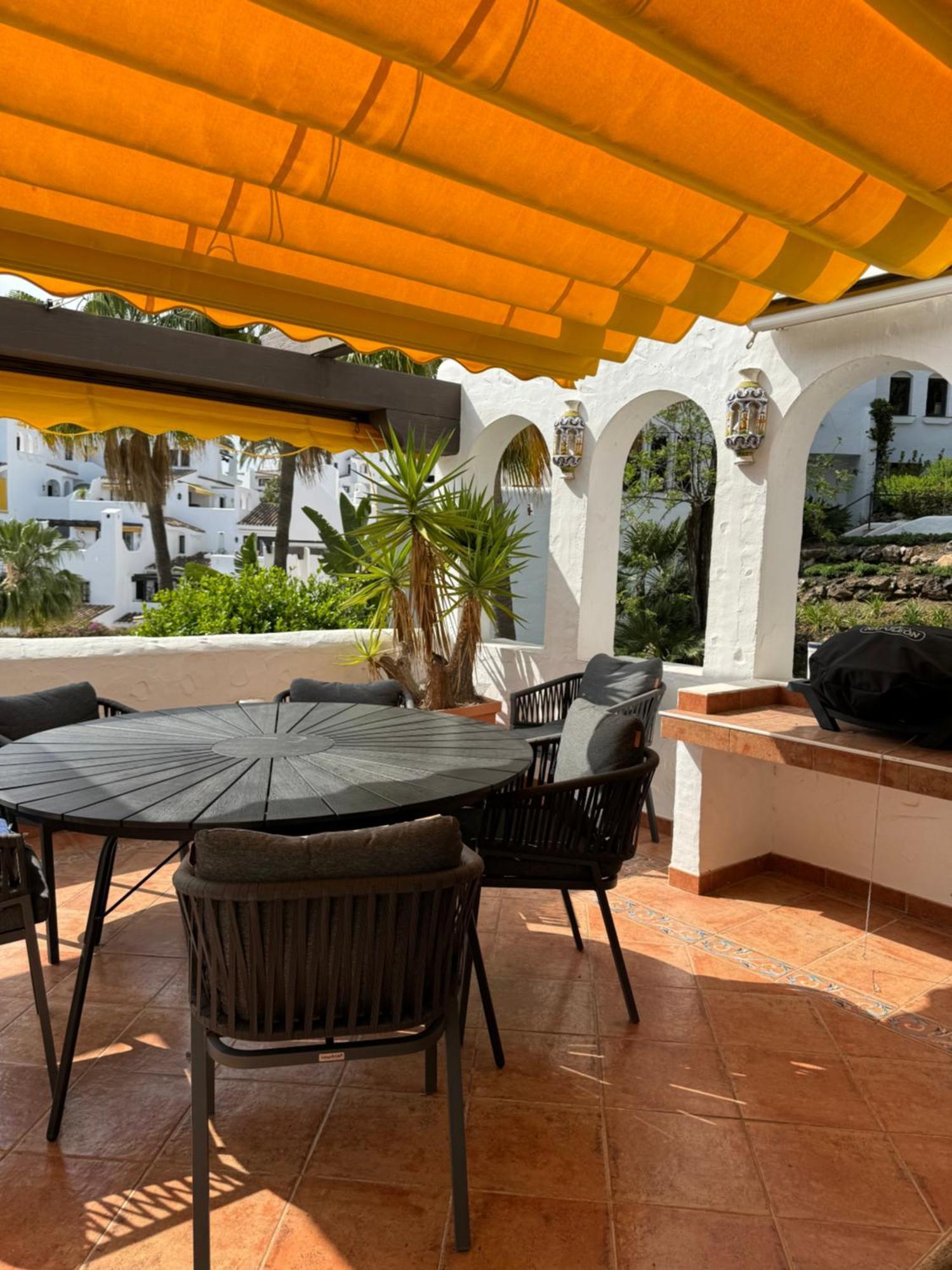 Apartment Topbeliggende Lejl I Nueva Andalucia Marbella