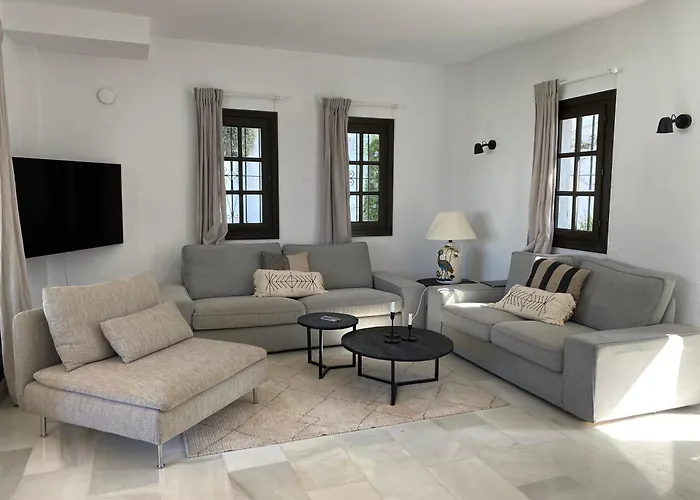 Topbeliggende Lejl I Marbella Nueva Andalucia