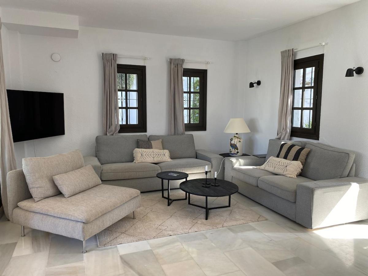 Topbeliggende Lejl I Nueva Andalucia Apartment Marbella
