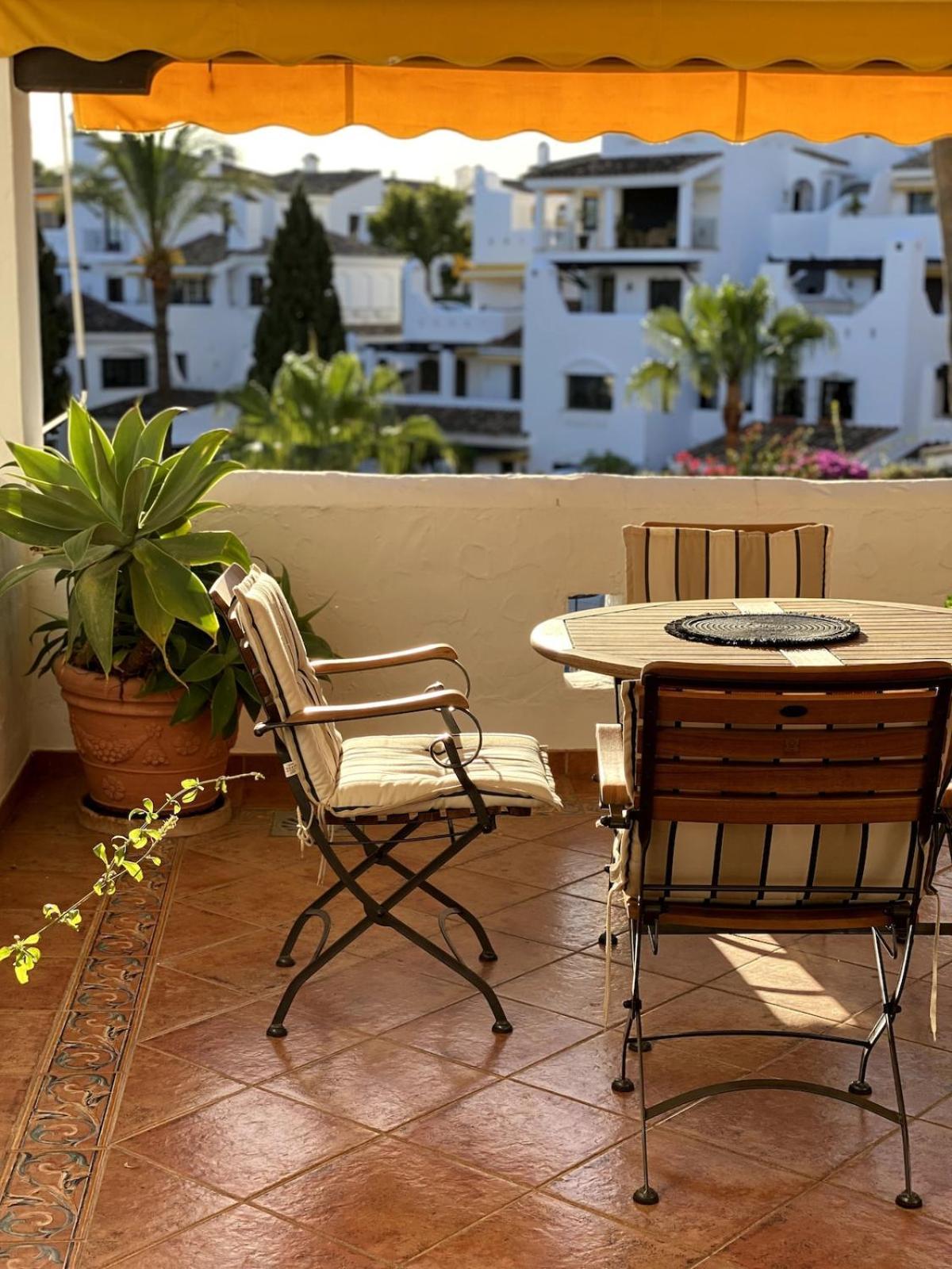Topbeliggende Lejl I Nueva Andalucia Apartment *