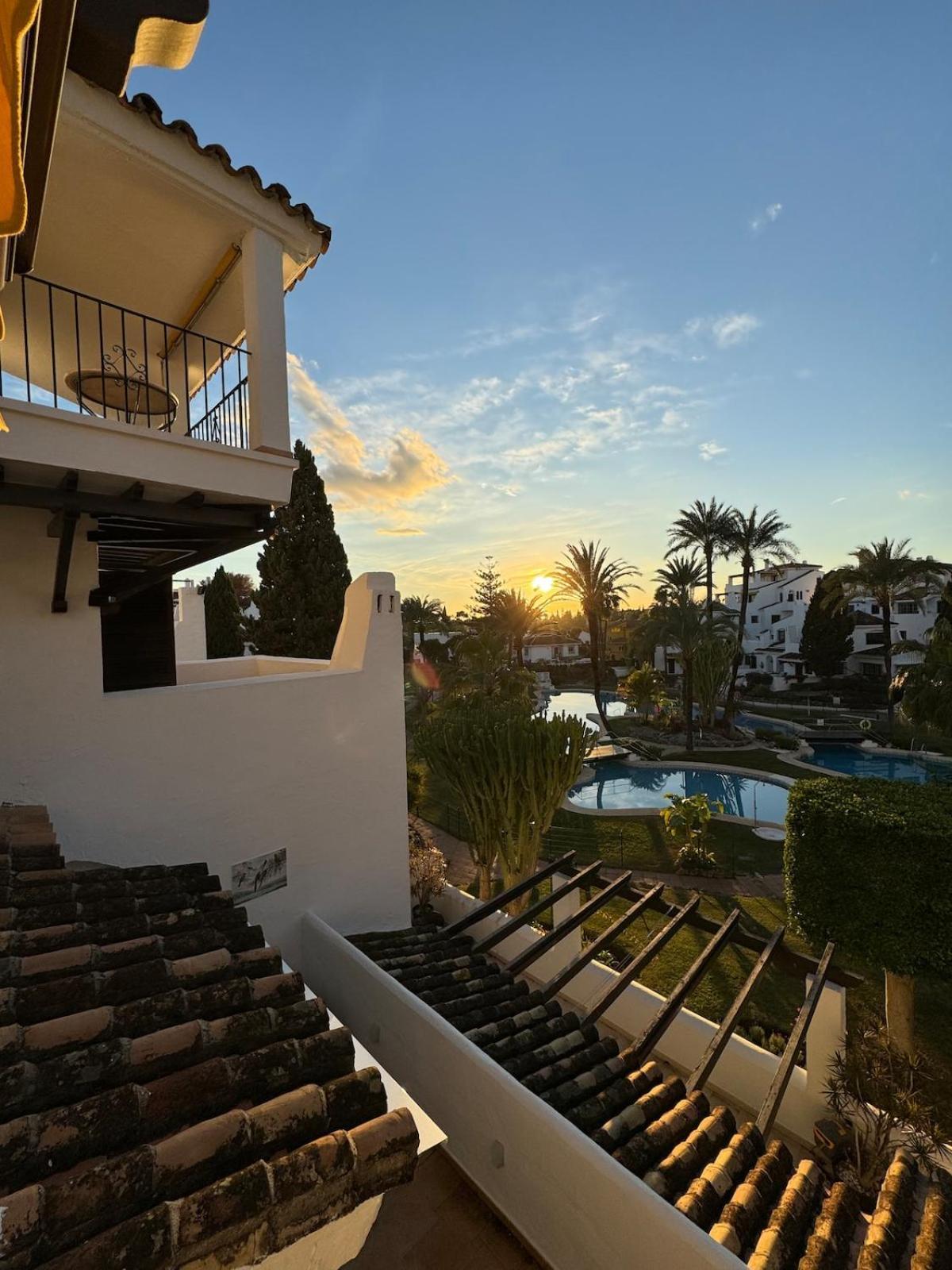 Apartment Topbeliggende Lejl I Nueva Andalucia *